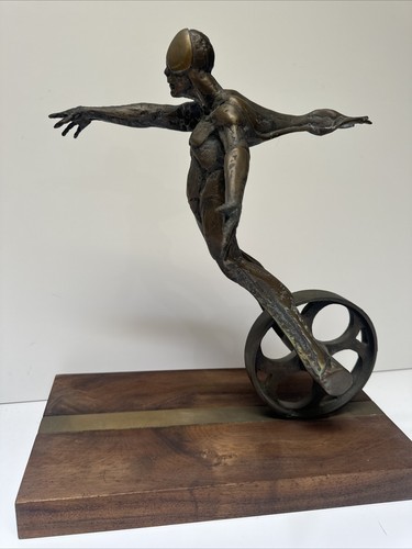 Ted gall sculpture bronze - gall,