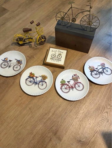 Metal bicycle sculpture - bicycle,